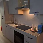 Centro Storico, Centralissimo Luxury Smeraldo Doccia Idromassaggio , Cesto Con Piccola Colazione Apartamento *