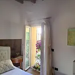 Centro Storico, Centralissimo Luxury Smeraldo Doccia Idromassaggio , Cesto Con Piccola Colazione Apartamento Rávena