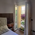 Apartamento Centro Storico, Centralissimo Luxury Smeraldo Doccia Idromassaggio , Cesto Con Piccola Colazione