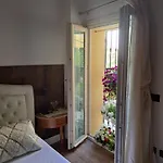 Apartamento Centro Storico, Centralissimo Luxury Smeraldo Doccia Idromassaggio , Cesto Con Piccola Colazione *