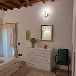 Centro Storico, Centralissimo Luxury Smeraldo Doccia Idromassaggio , Cesto Con Piccola Colazione Apartamento *