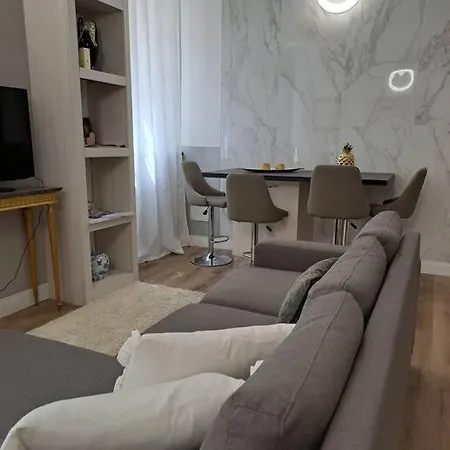 Centro Storico, Centralissimo Luxury Smeraldo Doccia Idromassaggio , Cesto Con Piccola Colazione Appartement