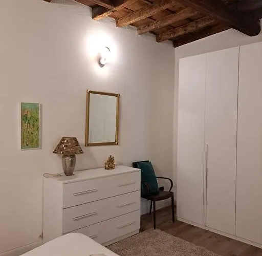 Centro Storico, Centralissimo Luxury Smeraldo Doccia Idromassaggio , Cesto Con Piccola Colazione Apartamento