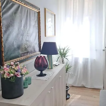 Centro Storico, Centralissimo Luxury Smeraldo Doccia Idromassaggio ,paniere Gratuito Con Piccola Colazione * Ravenna